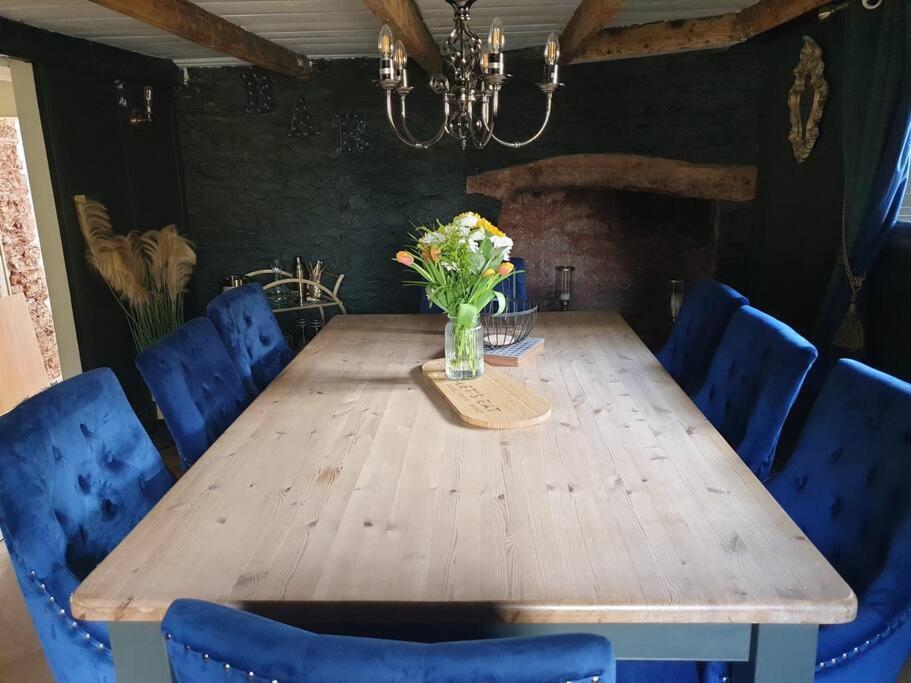 בריקסהאם Rosedale A Charming Detached 4 Bedroom Cottage. מראה חיצוני תמונה